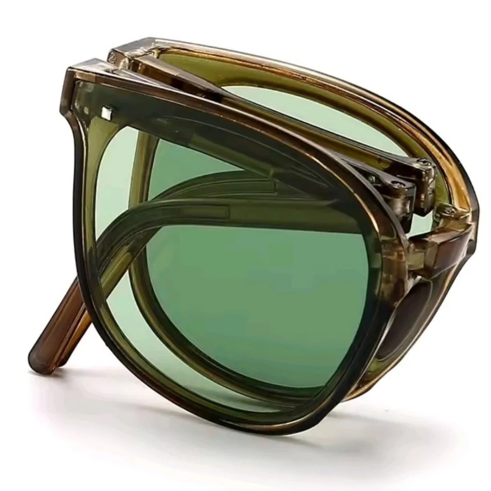 Foldable Stylish Green Lens Sunglasses